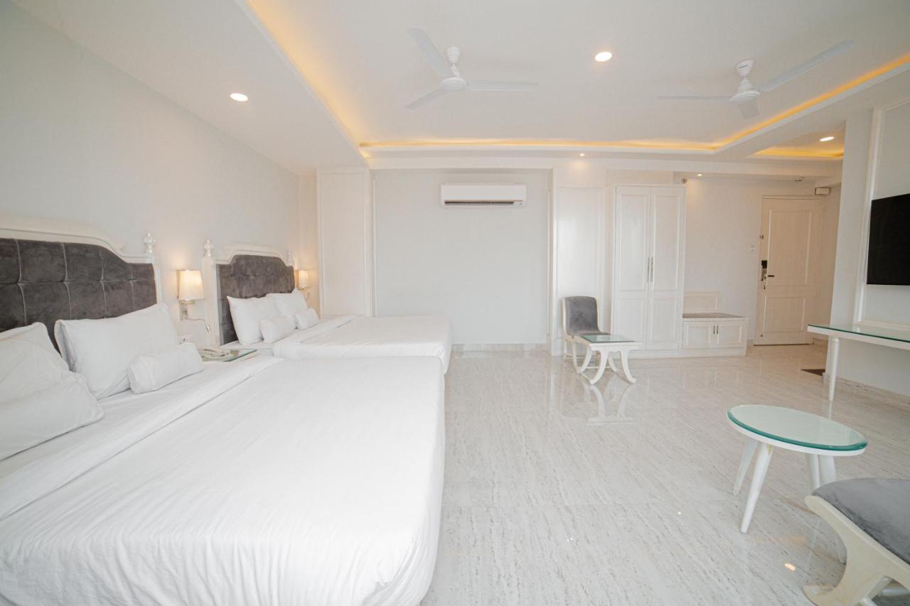 Hotel Pearl Courtyard Varanasi Exterior foto