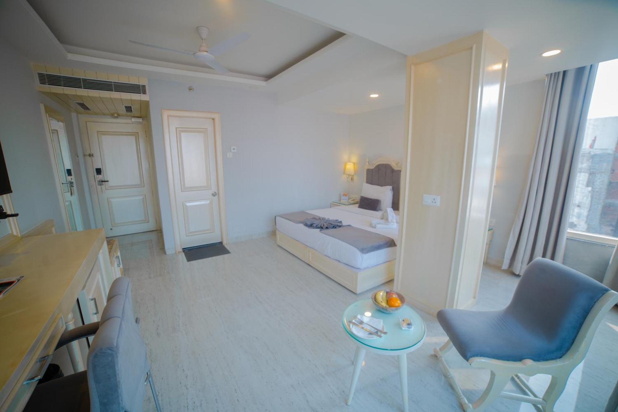 Hotel Pearl Courtyard Varanasi Exterior foto